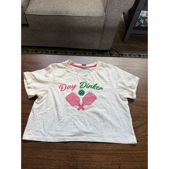 Messy Bun Just Chillin Day Dinker XS Pickleball TShirt - Picture 1 of 6